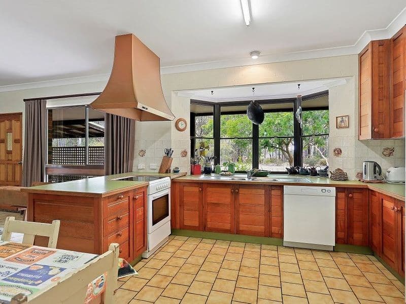 45 Forest Road, Falls Creek, Falls Creek - Thumbnail 2