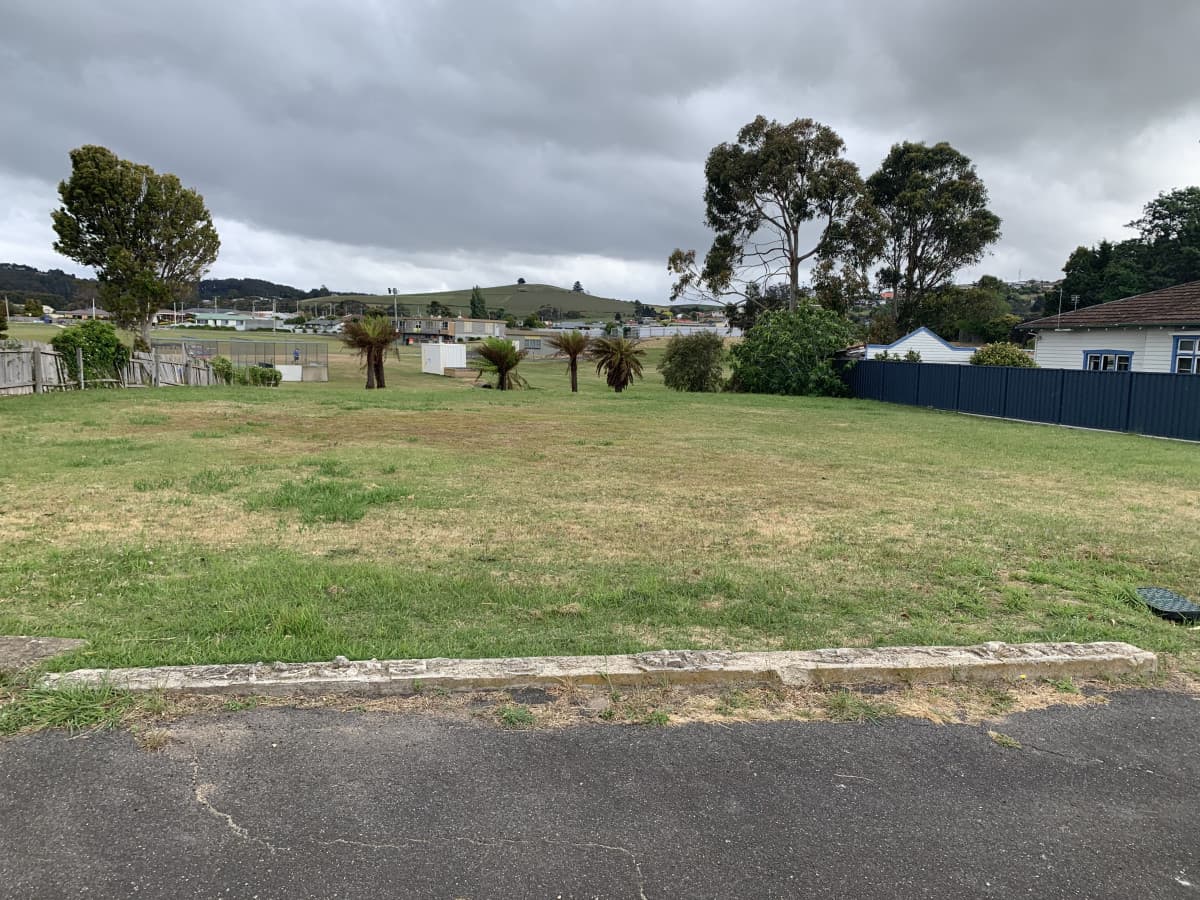 34 Eastland Drive, Ulverstone, Ulverstone - Thumbnail 2
