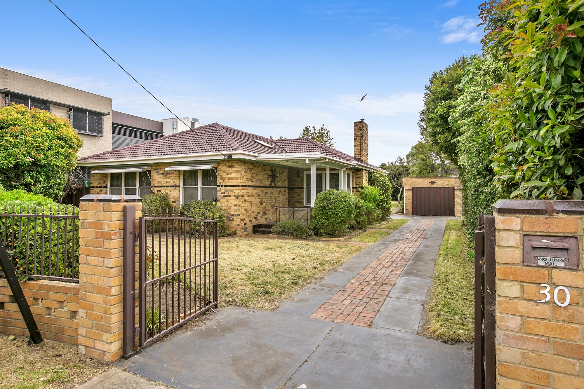 30 Spray Street, Mornington, Mornington - Image 1