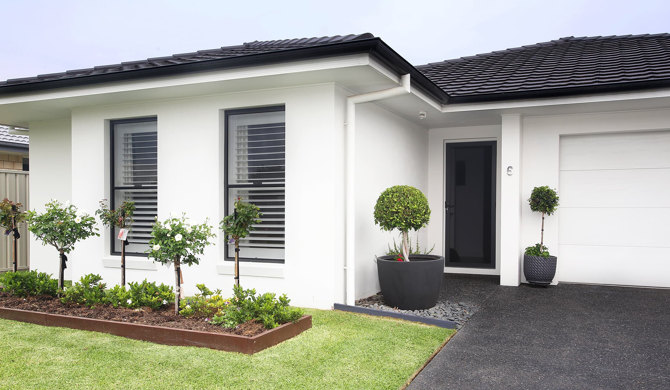 6 Seabeach Street, Sandy Beach, Sandy Beach - Thumbnail 2