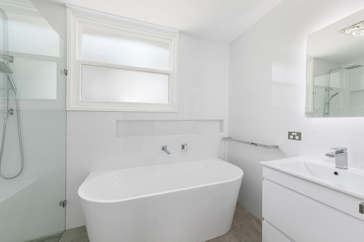 17 Lee Road, Beacon Hill, Beacon Hill - Thumbnail 6