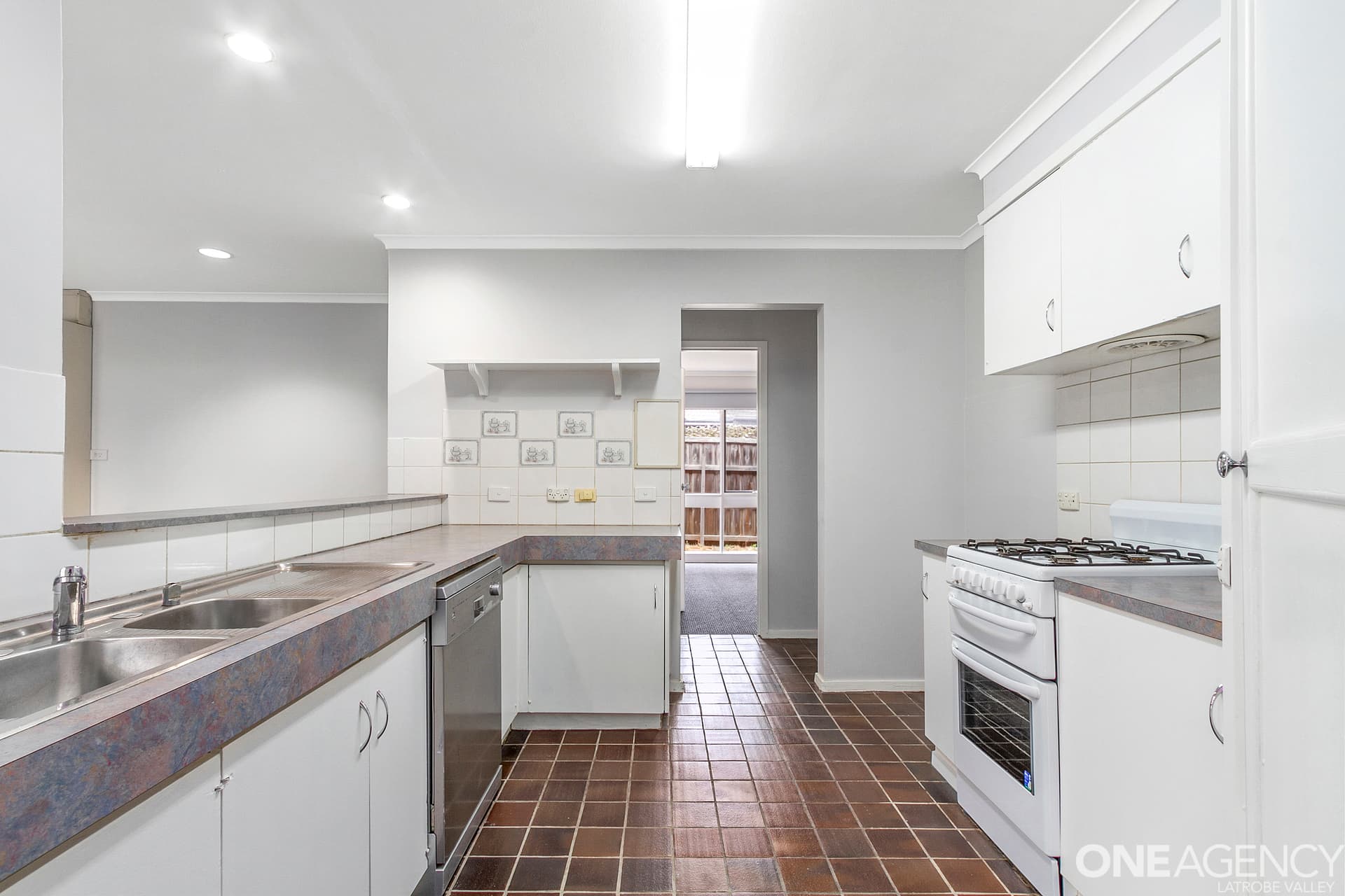13 Canfield Crescent, Traralgon, Traralgon - Thumbnail 4