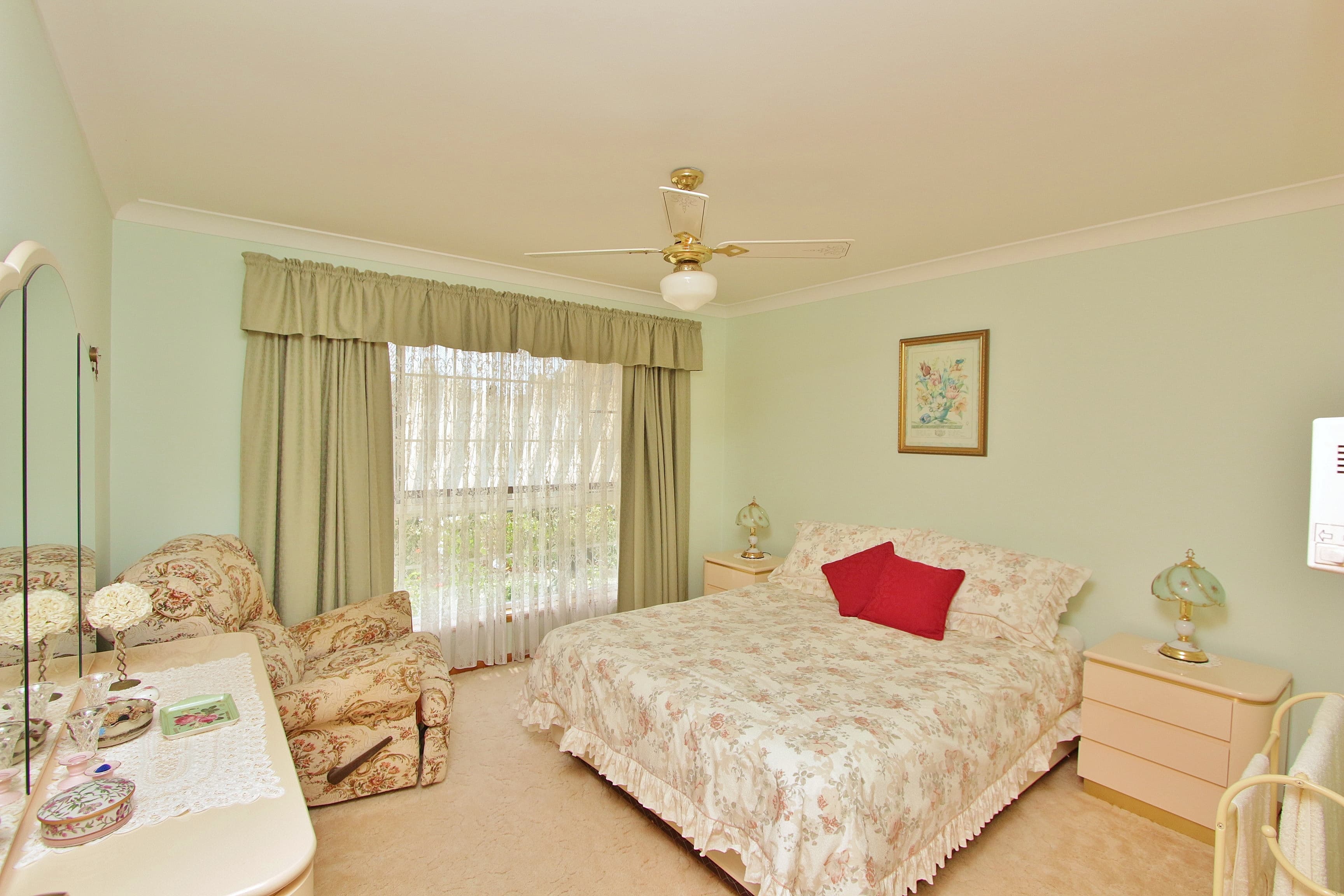 33 Honeysuckle Avenue, Lakewood, Lakewood - Thumbnail 7
