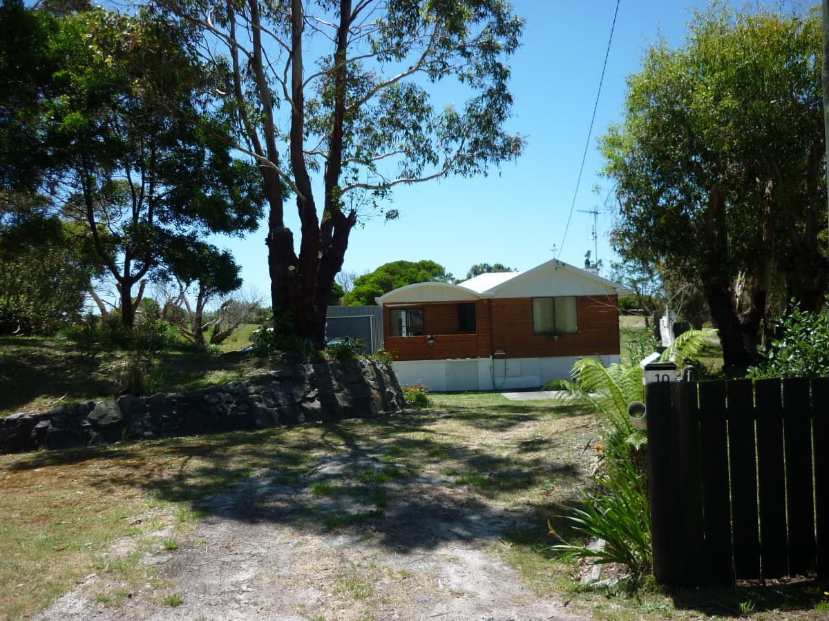 10 Heath Lane, Hellyer, Hellyer - Image 1