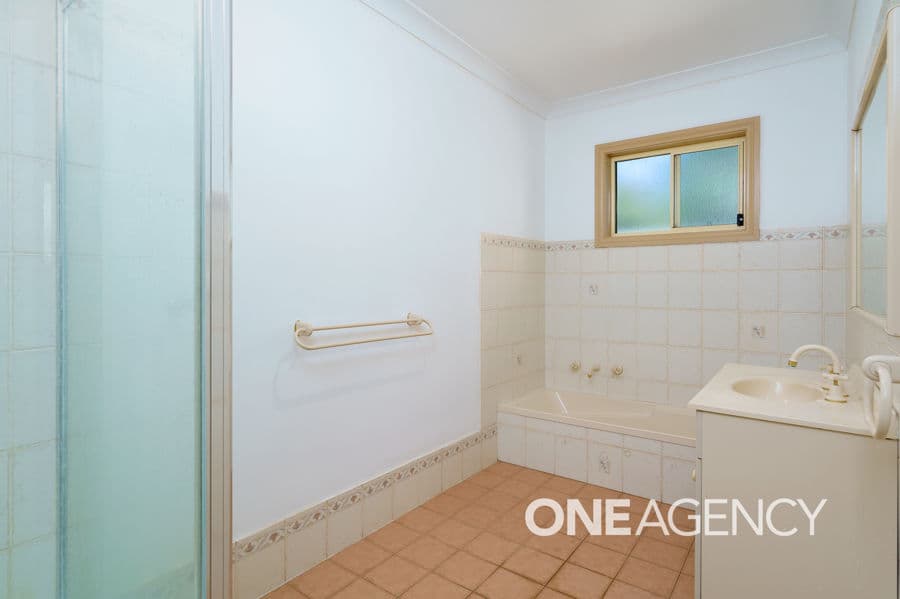 34 DUNROBIN Street, Coolamon, Coolamon - Thumbnail 8