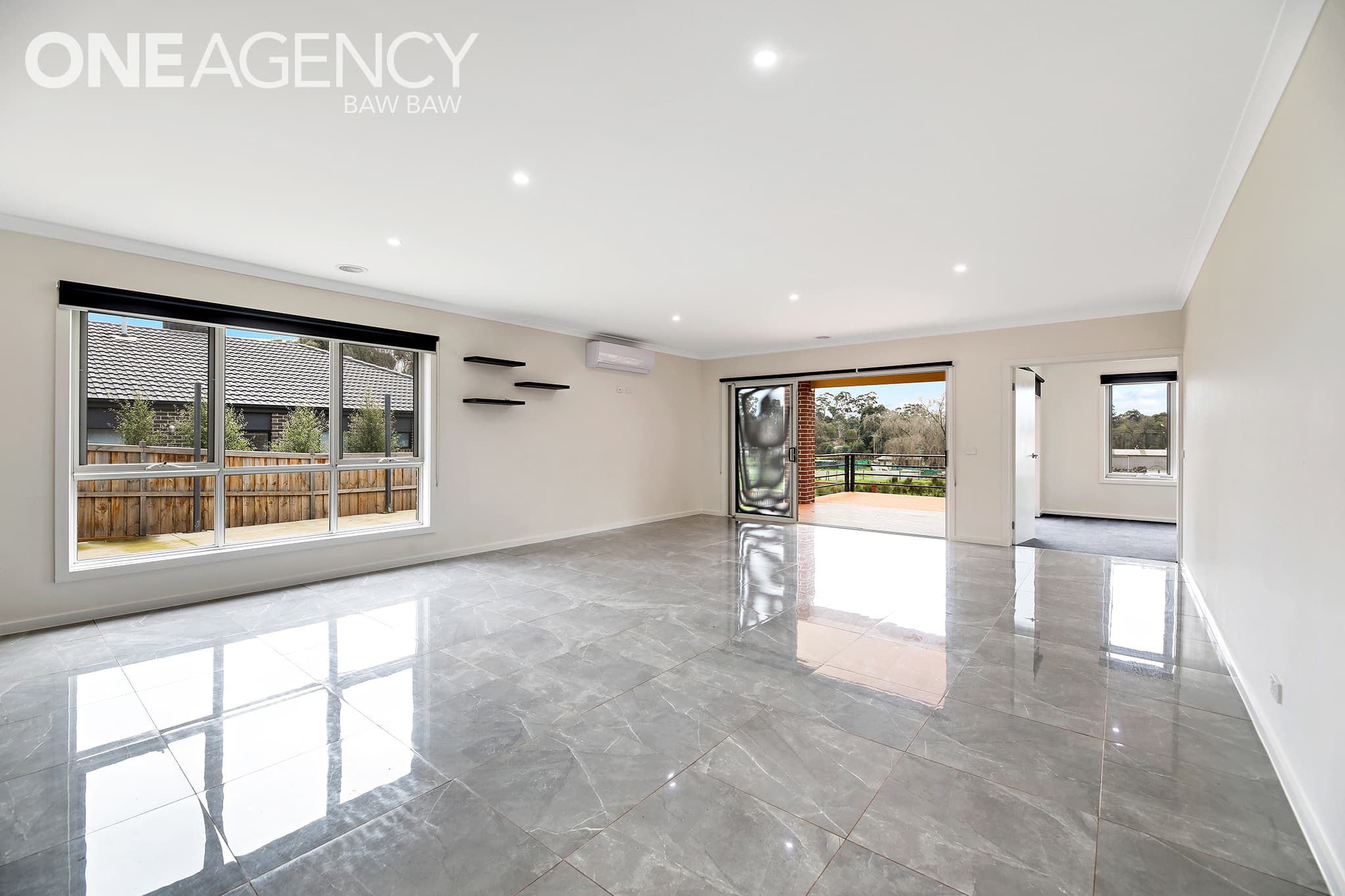 118 Bexley Boulevard, Drouin, Drouin - Thumbnail 5