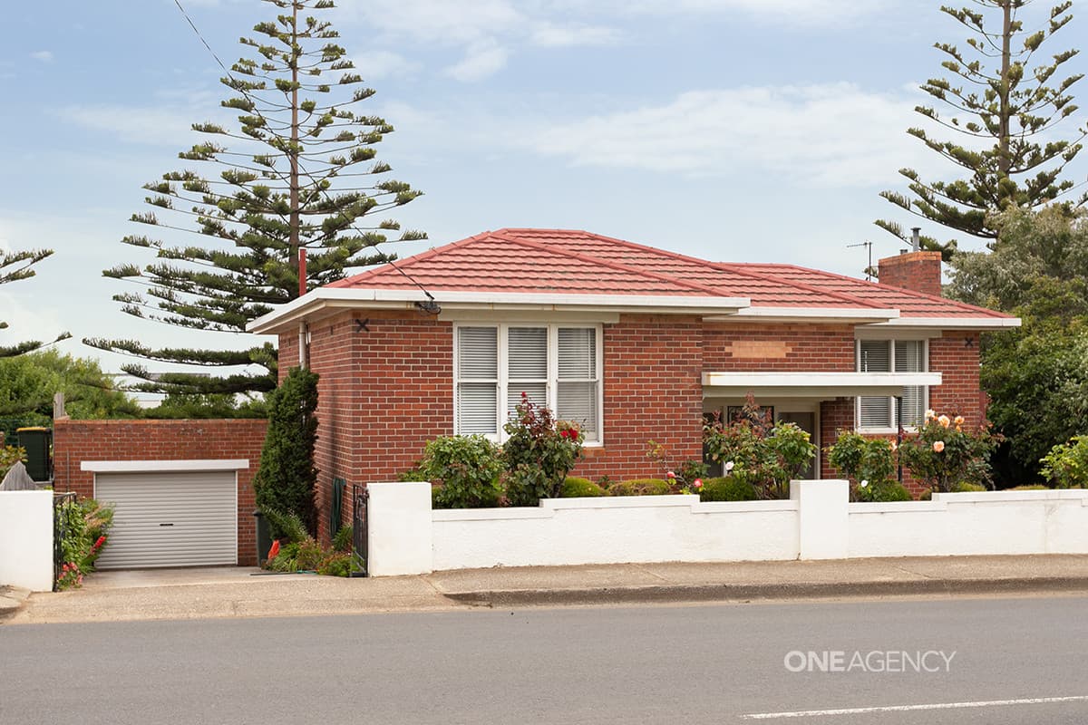 10 Brickport Road, Cooee, Cooee - Image 1