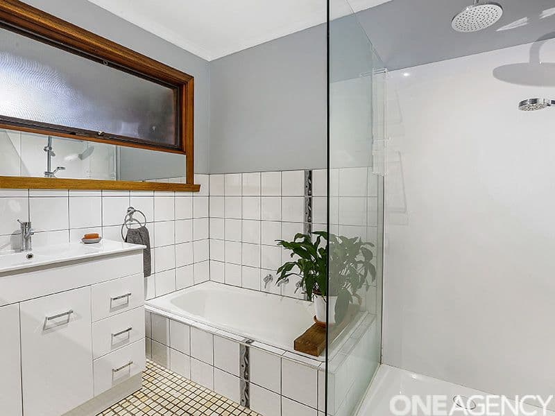 3 Pandora Court, Whittington, Whittington - Thumbnail 8