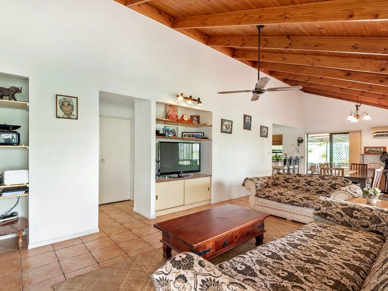 4 Dunraven Close, Durack, Durack - Thumbnail 2
