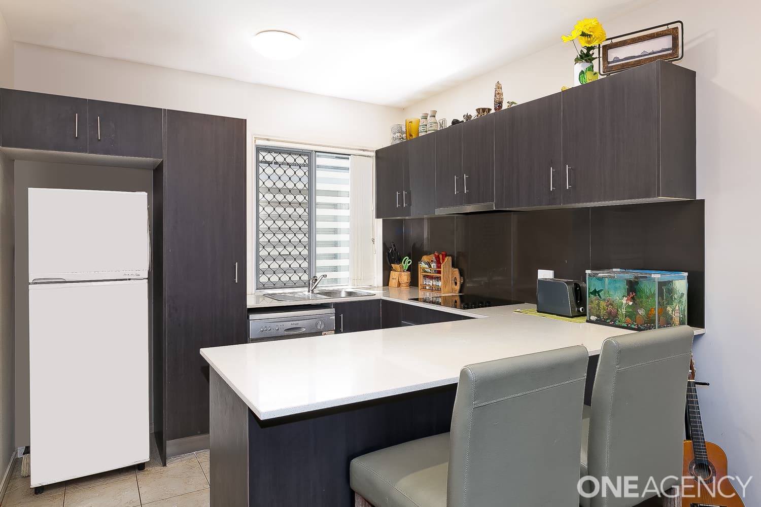 10/13 Caroline Street, Woody Point, Woody Point - Thumbnail 5