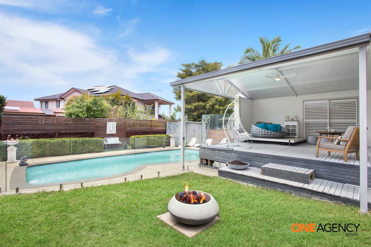 3 Hyde Close, Illawong, Illawong - Image 1