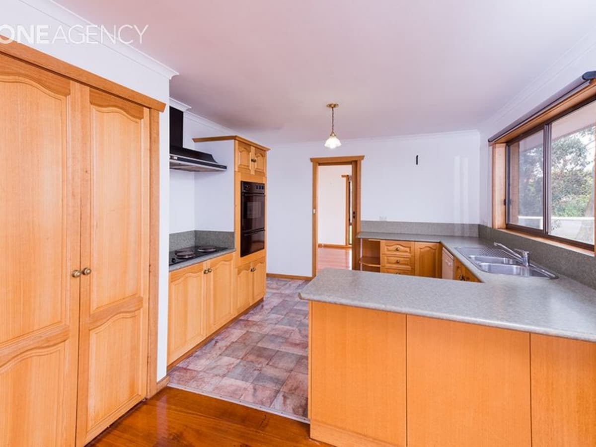 7 Firmont Rise, Park Grove, Park Grove - Thumbnail 5