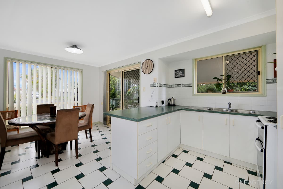 2 Bergin Court, Torquay, Torquay - Thumbnail 6