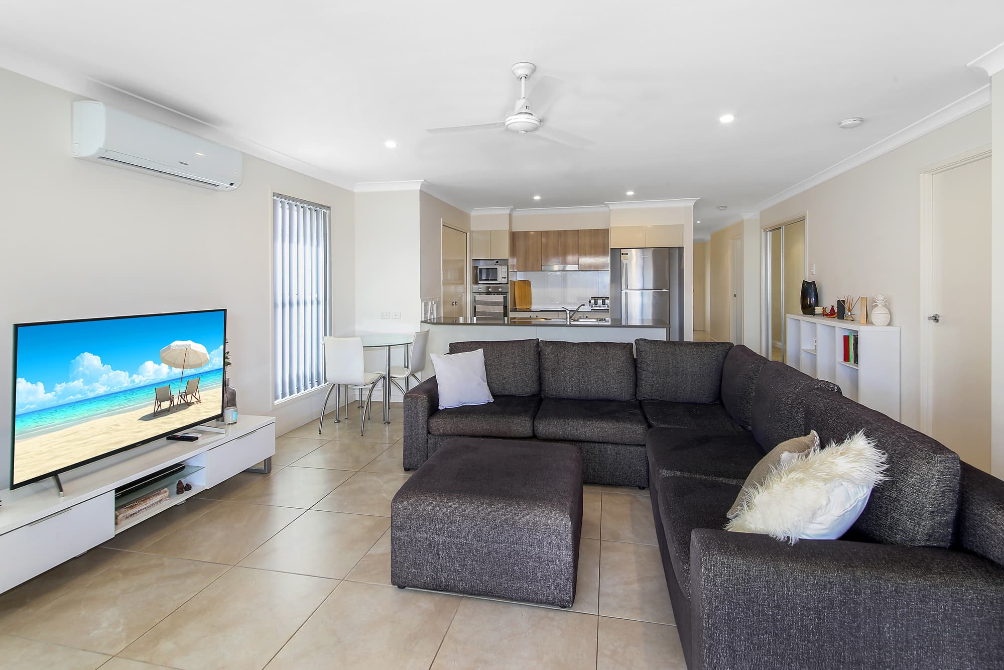 17 Curtis Street, Mountain Creek, Mountain Creek - Thumbnail 4