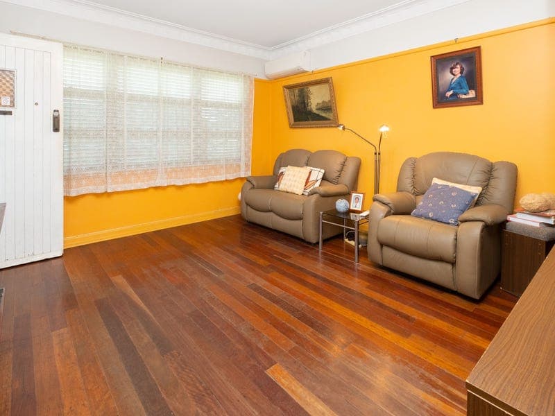 21 Cyclamen Street, Inala, Inala - Thumbnail 6
