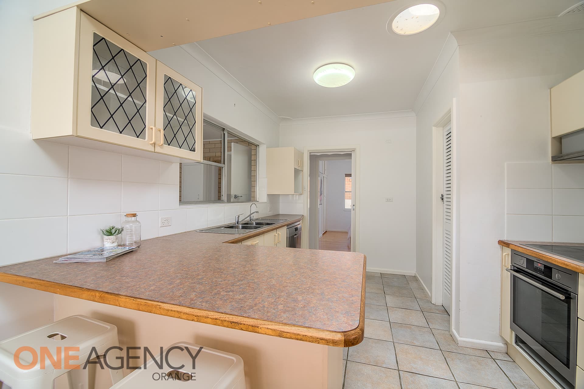 11 Cemar Avenue, Orange, Orange - Thumbnail 5