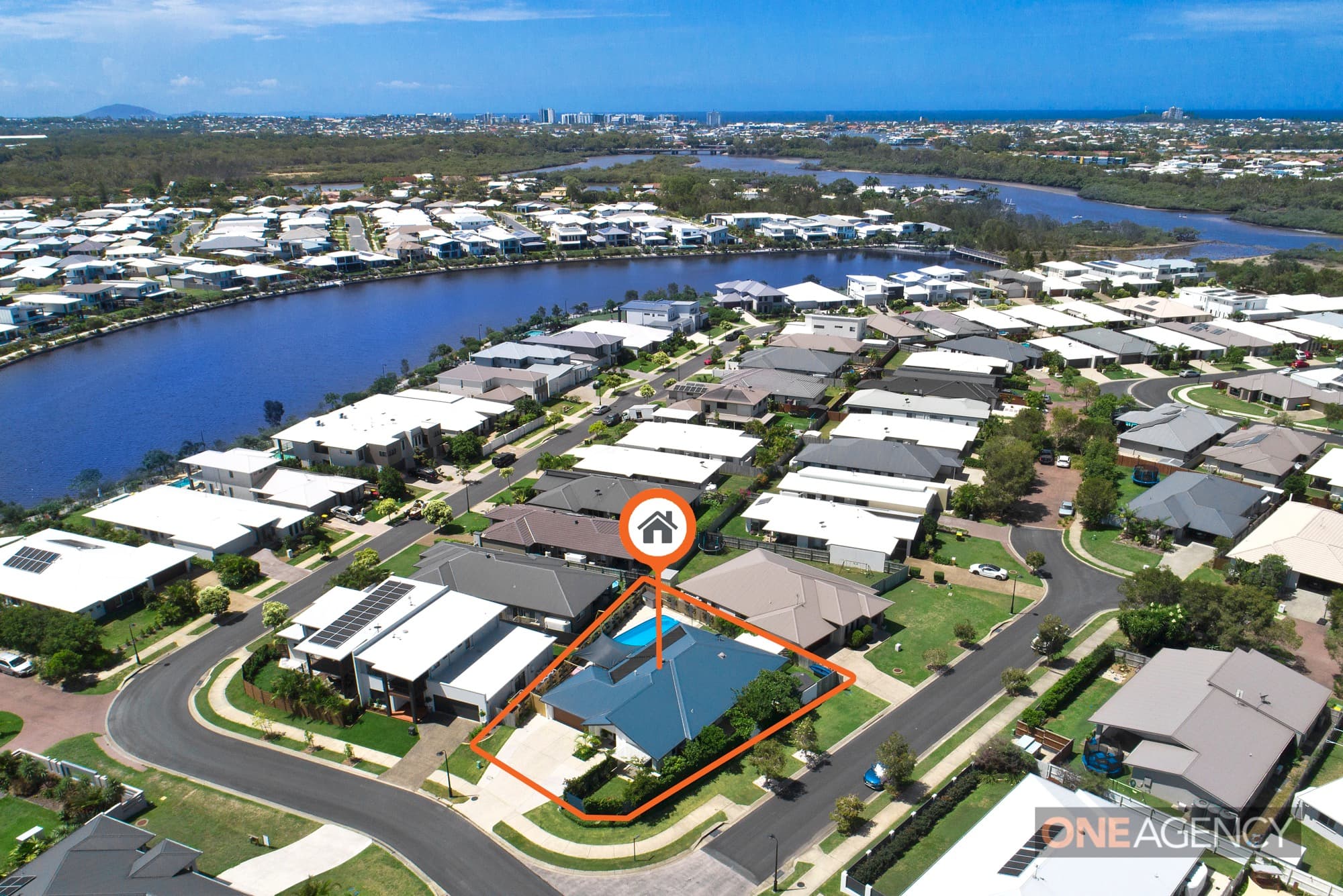 1 Aloe Street, Mountain Creek, Mountain Creek - Thumbnail 2