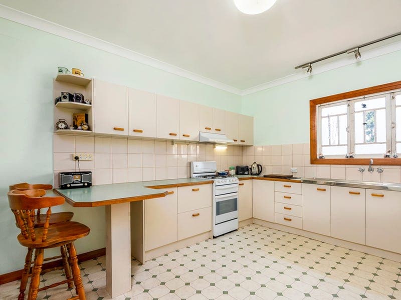 11a Old Logan Road, Gailes, Gailes - Thumbnail 5