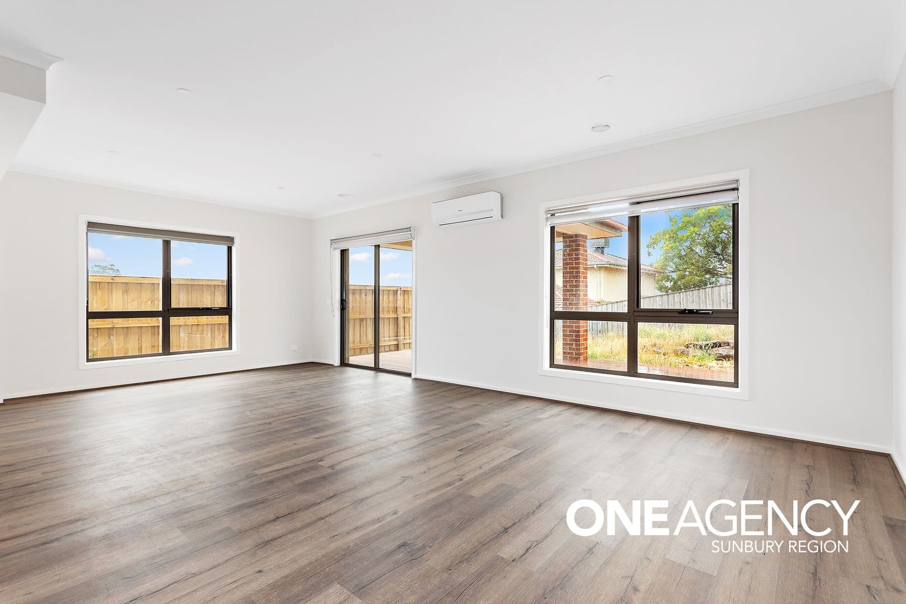 15 Landscape Place, Sunbury, Sunbury - Thumbnail 3