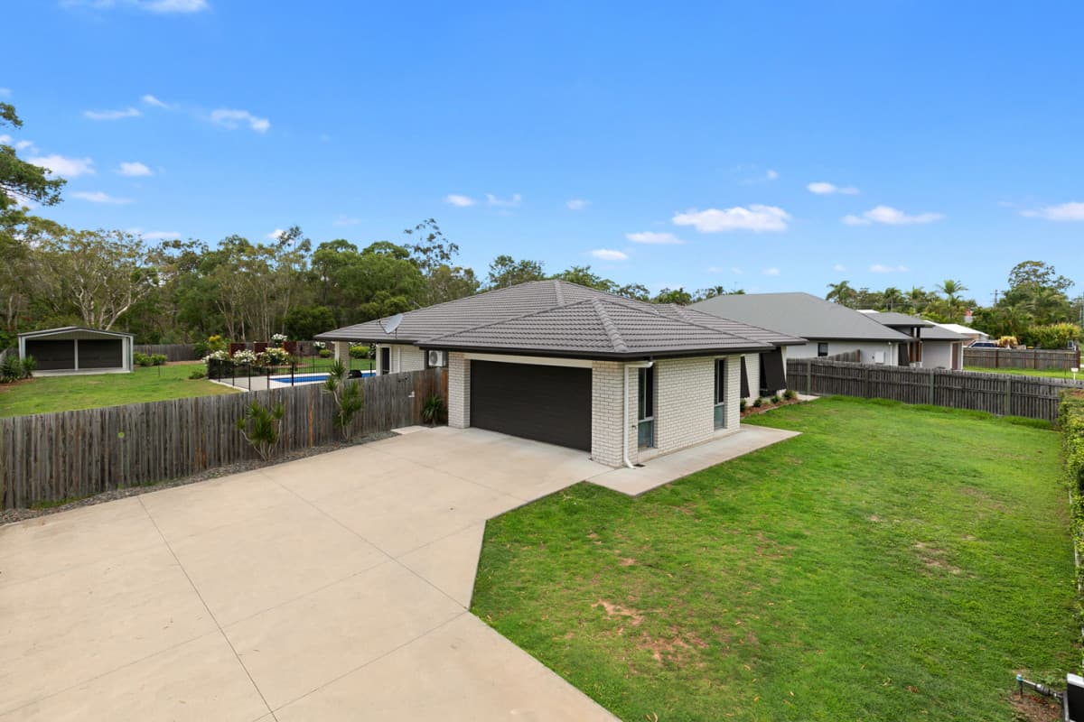 48 Hughes Road, Urangan, Urangan - Thumbnail 2
