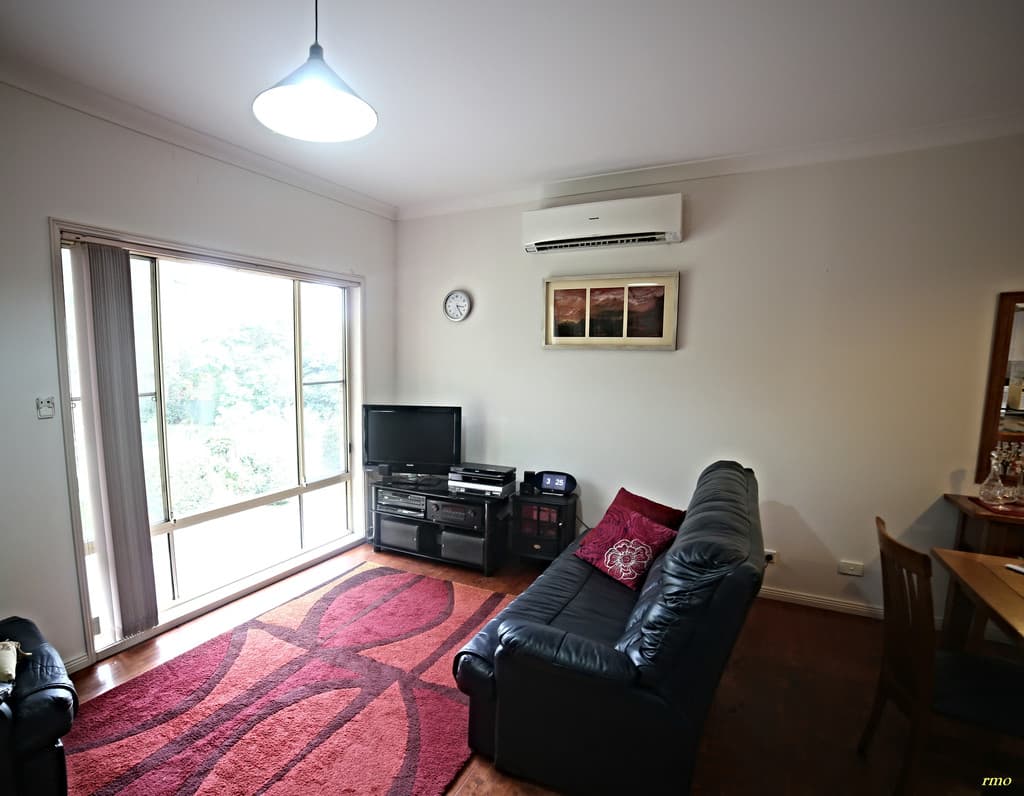 2/56 Jarrett Street, North Gosford, North Gosford - Thumbnail 2