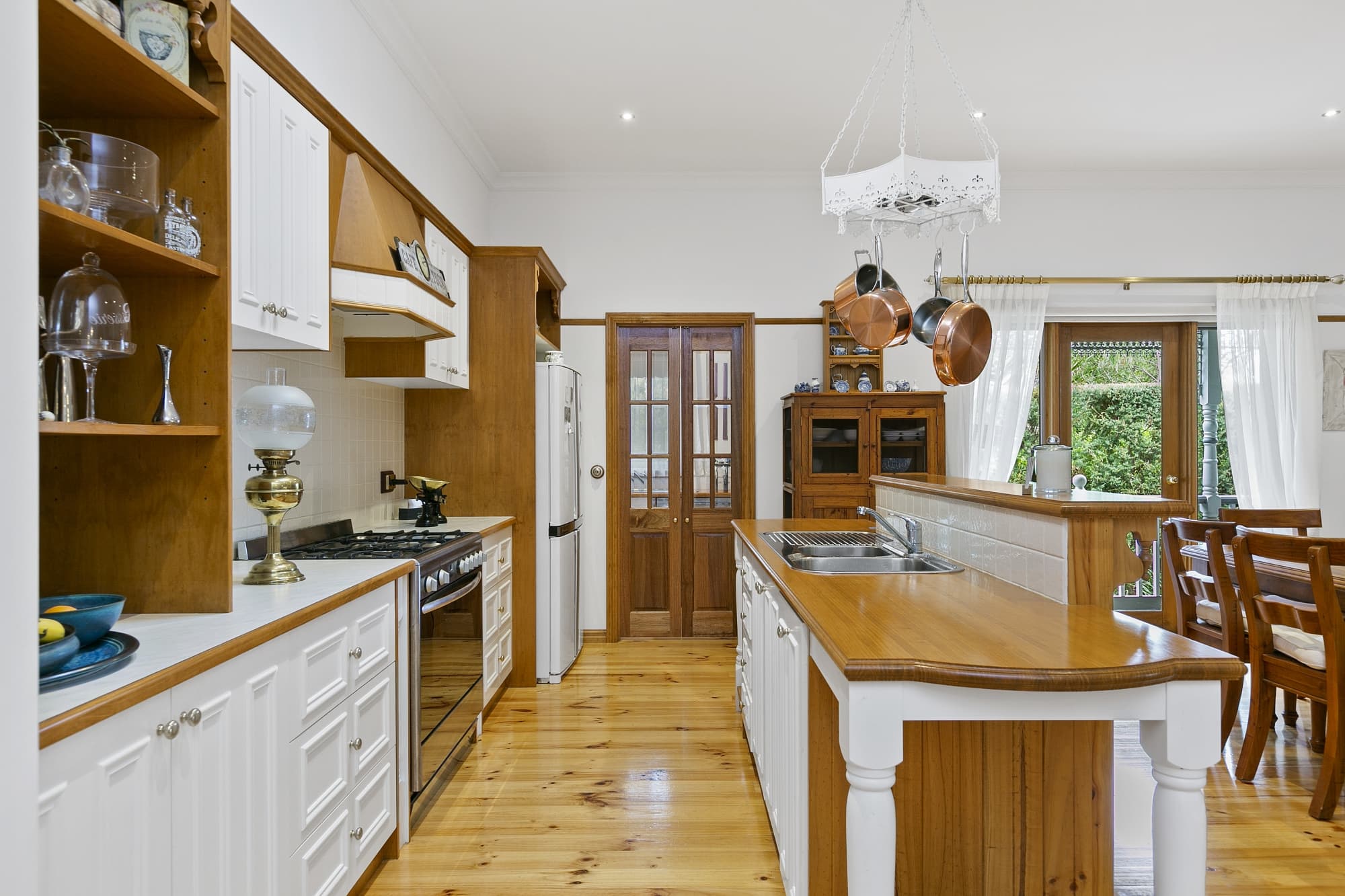 24 Tallis Drive, Mornington, Mornington - Thumbnail 4