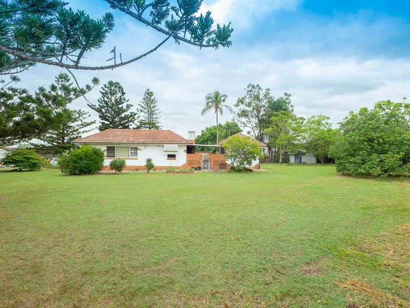 16 Littleton Road, Richlands, Richlands - Thumbnail 7
