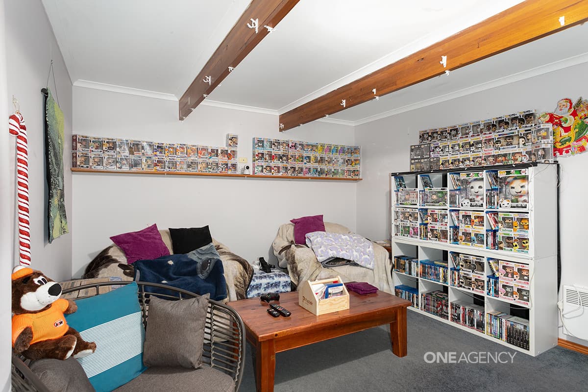8 Cabot Street, Acton, Acton - Thumbnail 7