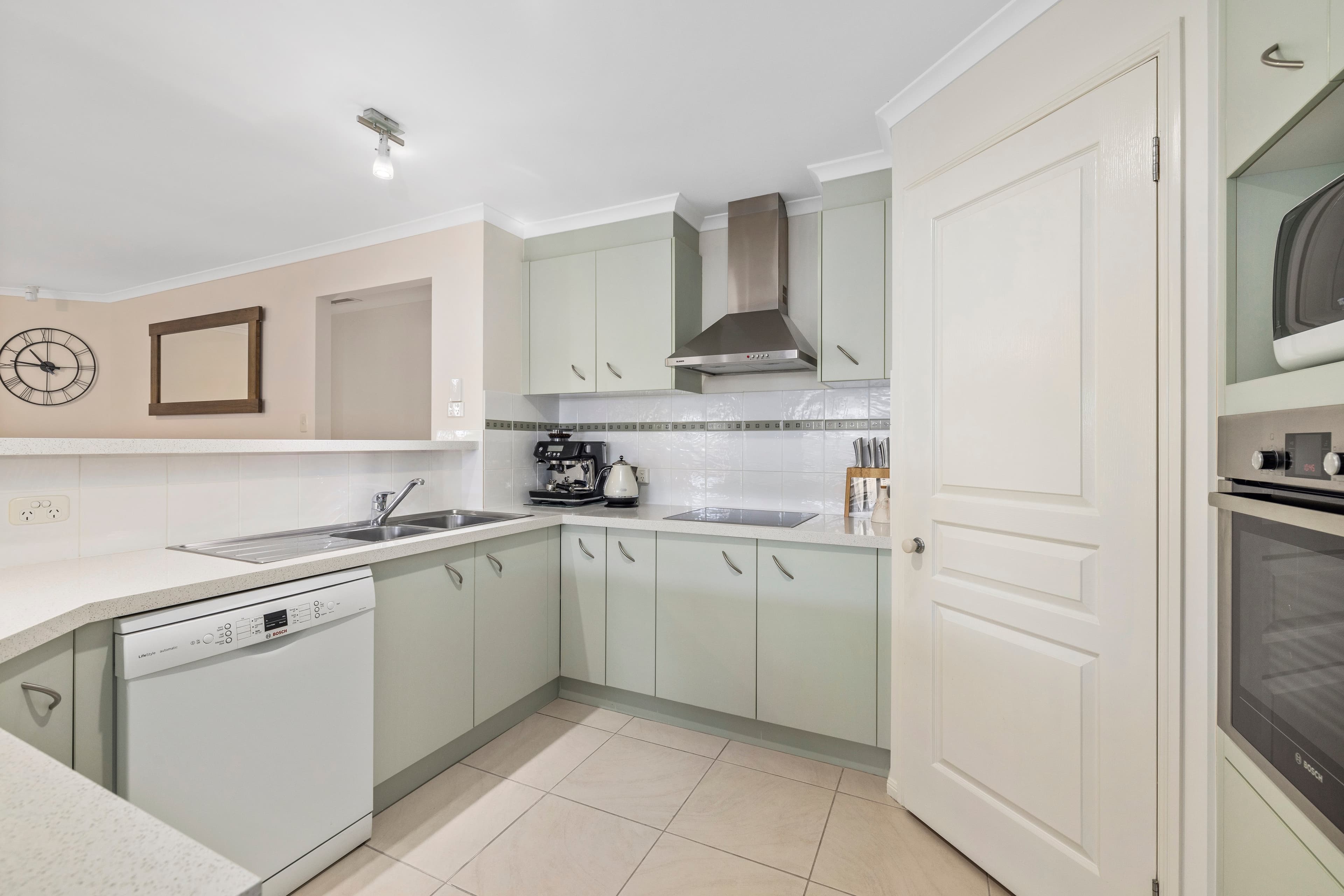 5 Walker Close, Coffs Harbour, Coffs Harbour - Thumbnail 4