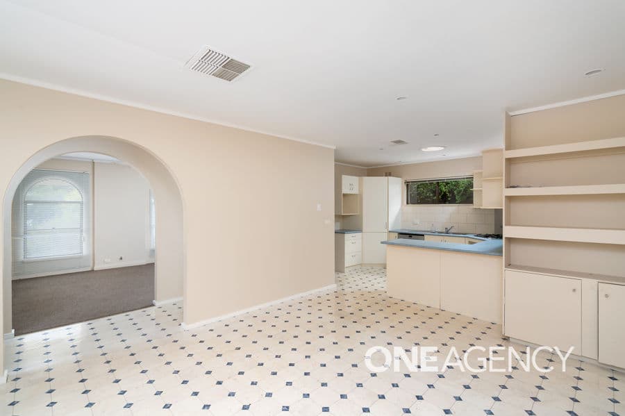 48 Wilks Avenue, Kooringal, Kooringal - Thumbnail 3