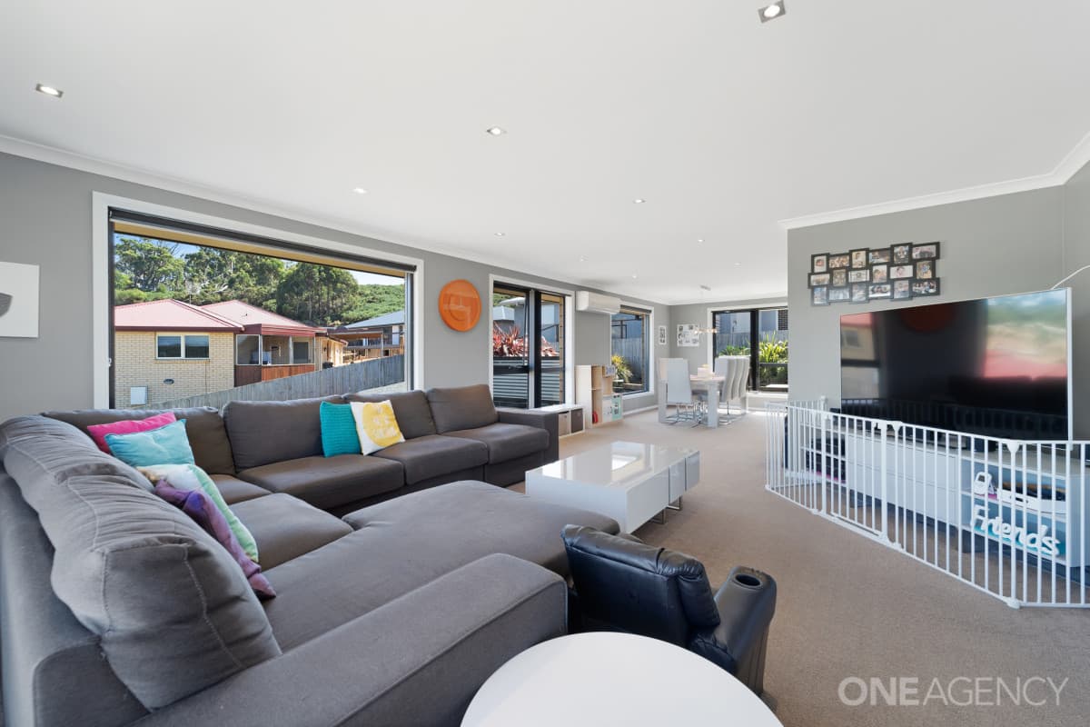 25 Heather Crescent, Park Grove, Park Grove - Thumbnail 7
