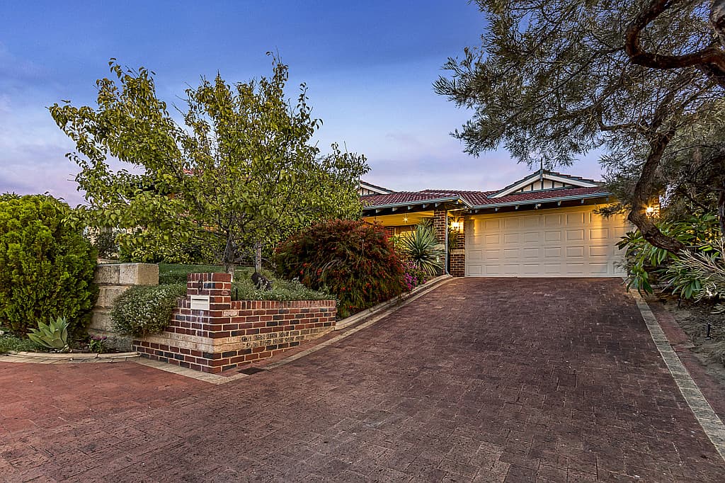 6 Conrad Way, Currambine, Currambine - Thumbnail 2