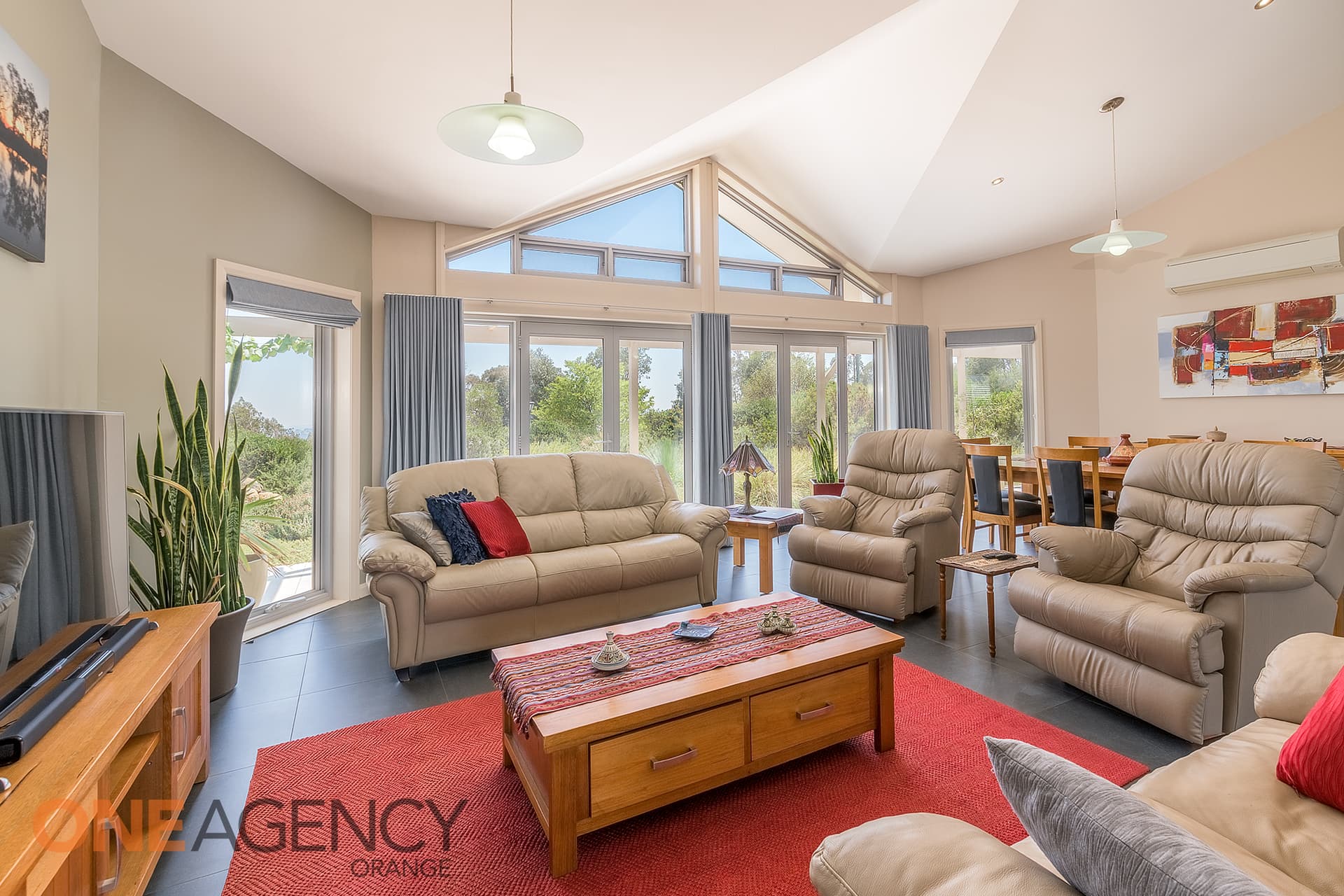 51 Silverdown Way, Orange, Orange - Thumbnail 4