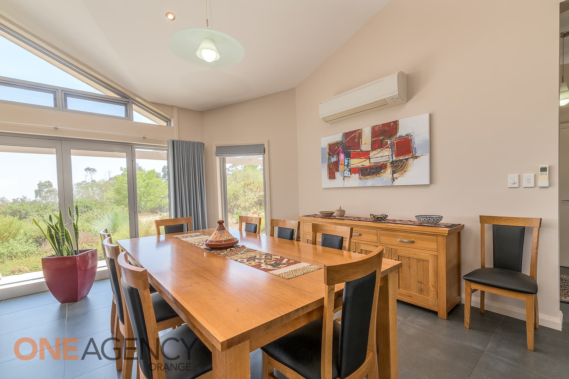51 Silverdown Way, Orange, Orange - Thumbnail 6