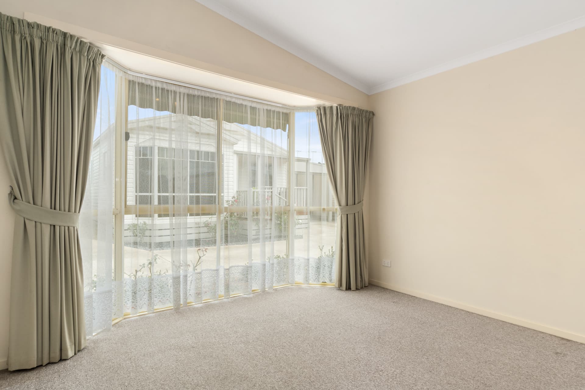 3 Yacht Court, Hastings, Hastings - Thumbnail 5