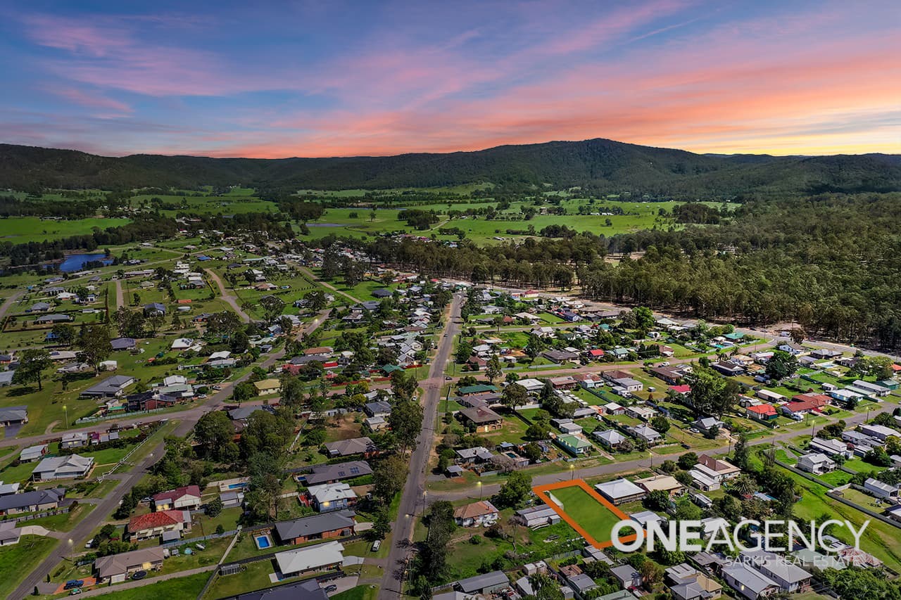 27 Portland Street, Millfield, Millfield - Thumbnail 2