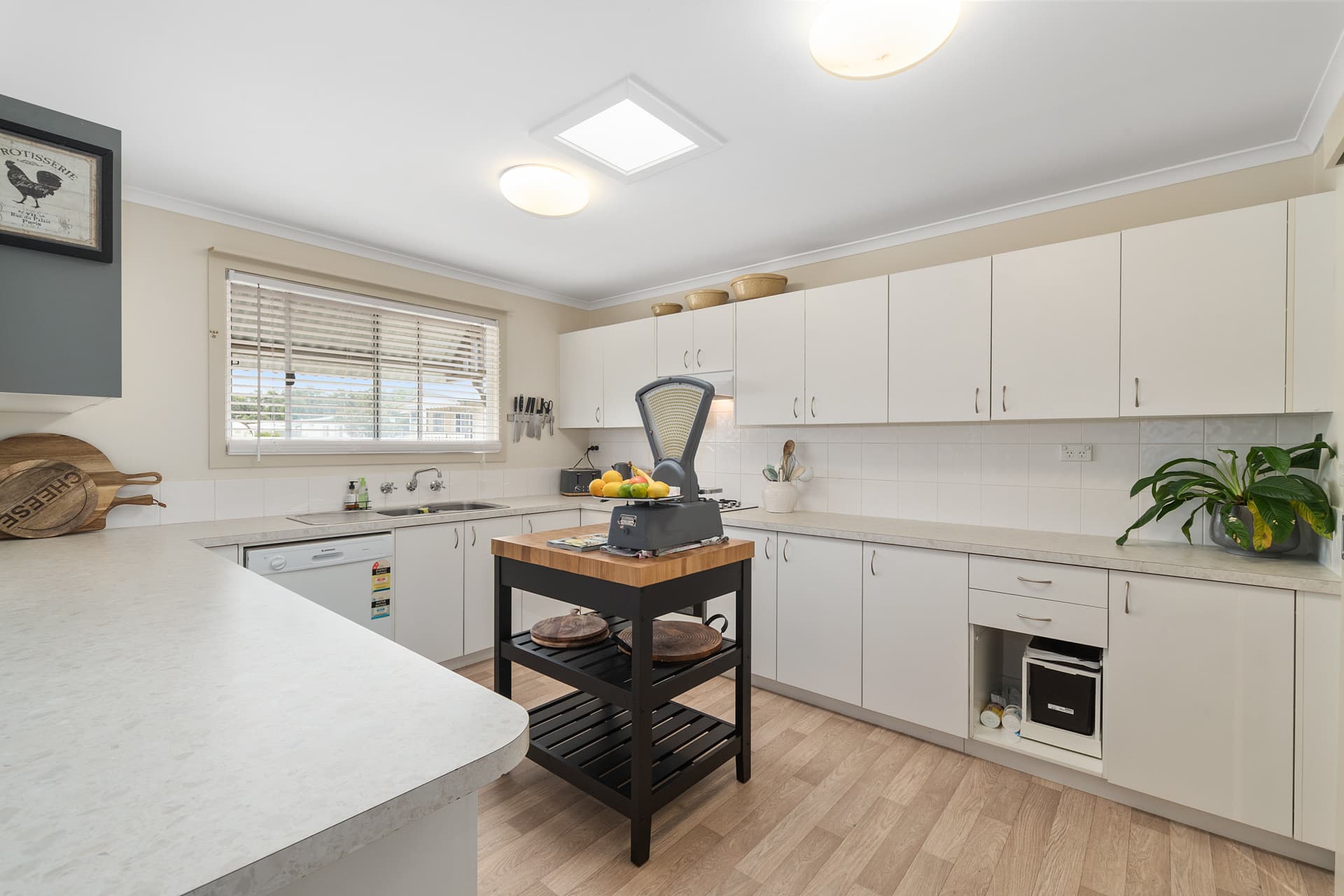 19 Harbour Drive, Hastings, Hastings - Thumbnail 4