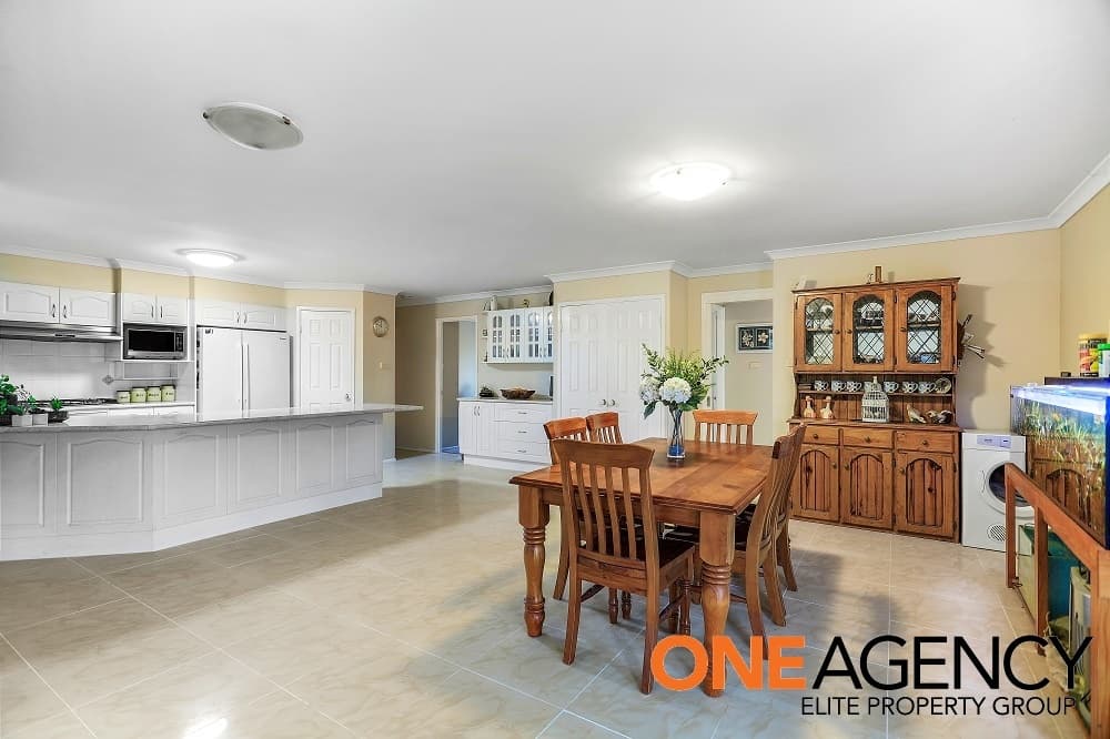 9 Kardella Avenue, Nowra, Nowra - Thumbnail 2