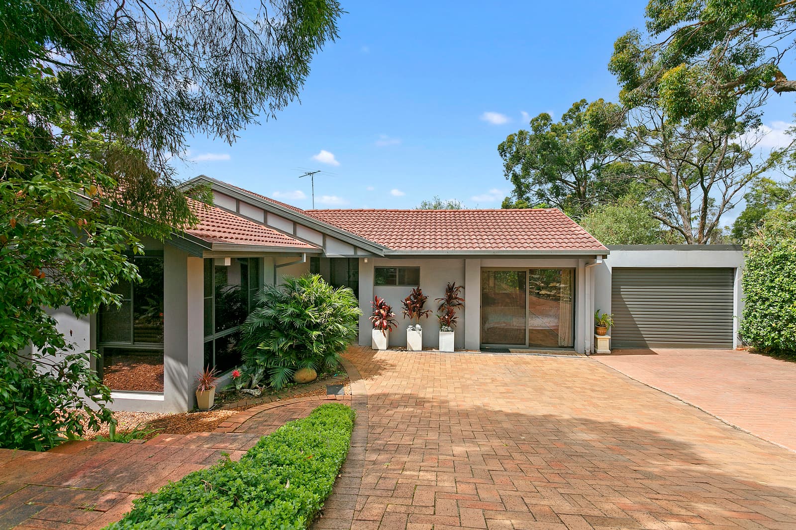 90 Carter Road, Menai, Menai - Image 1