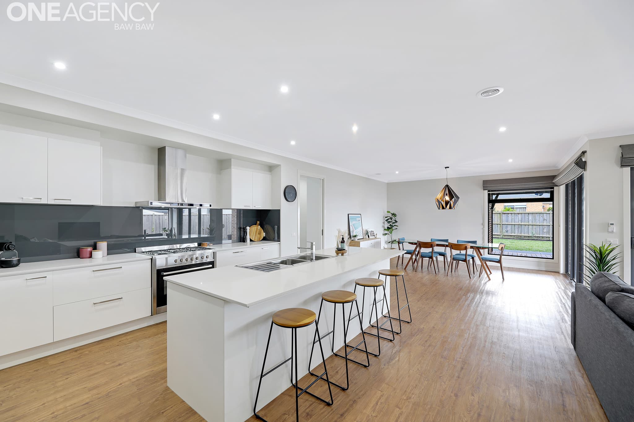 152 Twin Ranges Drive, Warragul, Warragul - Thumbnail 2