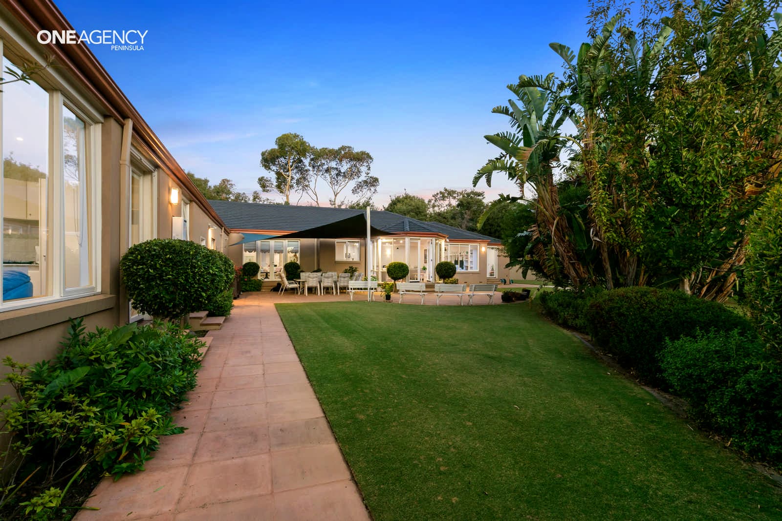 11 Widdop Avenue, Rosebud, Rosebud - Thumbnail 8