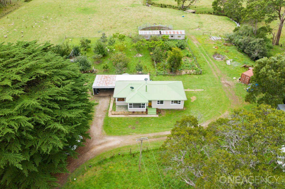 418 Armstrong Road, Roger River, Roger River - Image 1