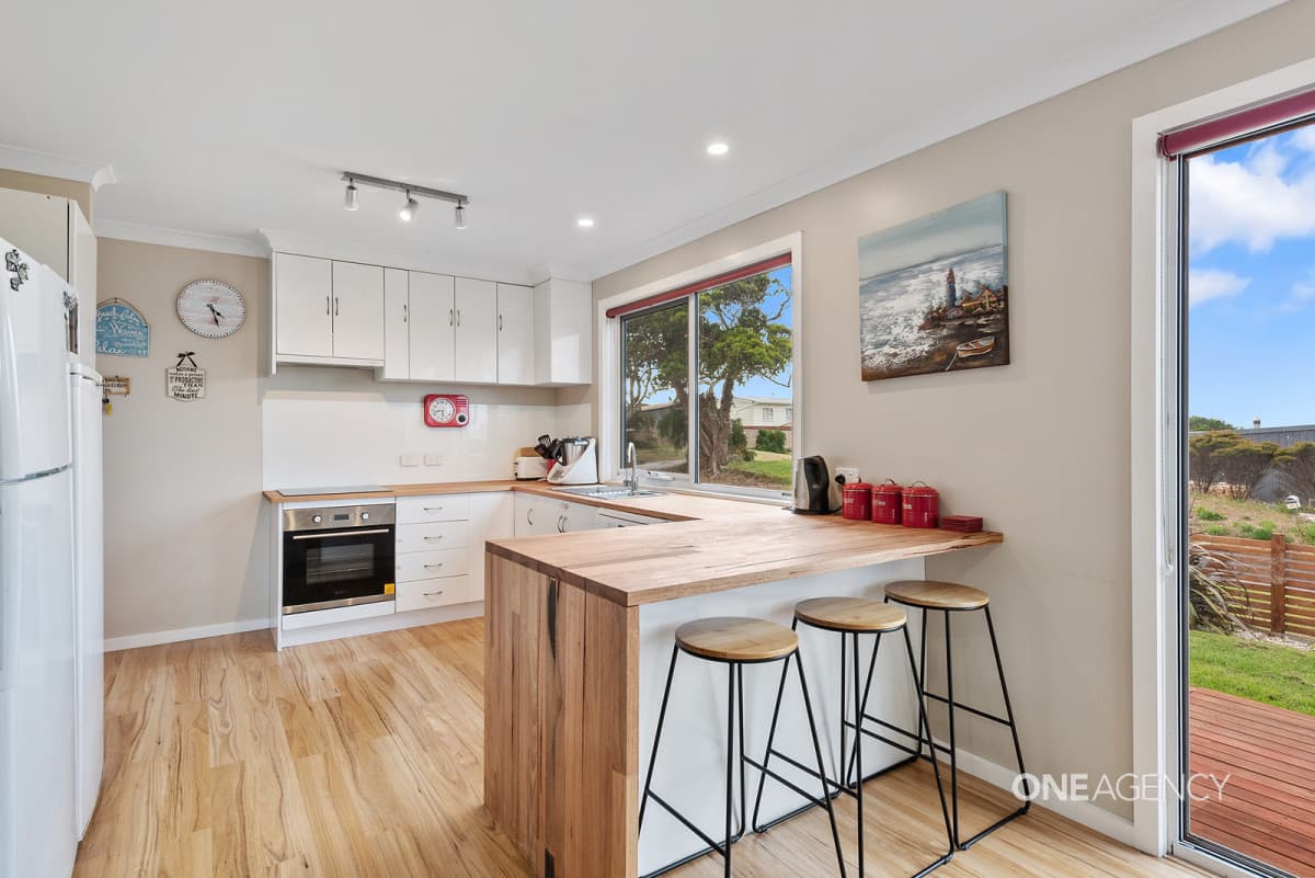 13 Honey Richea Road, Hellyer, Hellyer - Thumbnail 3
