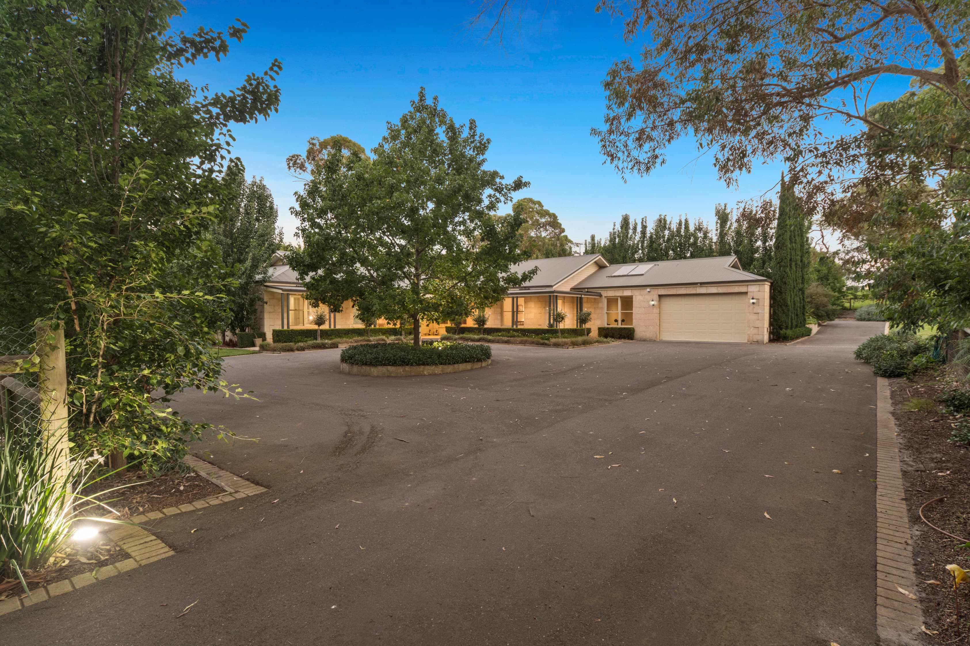 490 Robinsons Road, Langwarrin South, Langwarrin South - Thumbnail 2