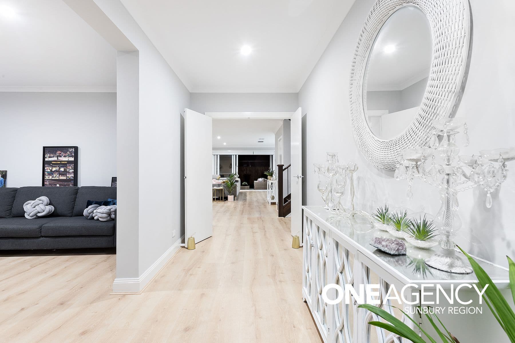 34 Light Horse Circuit, Sunbury, Sunbury - Thumbnail 4