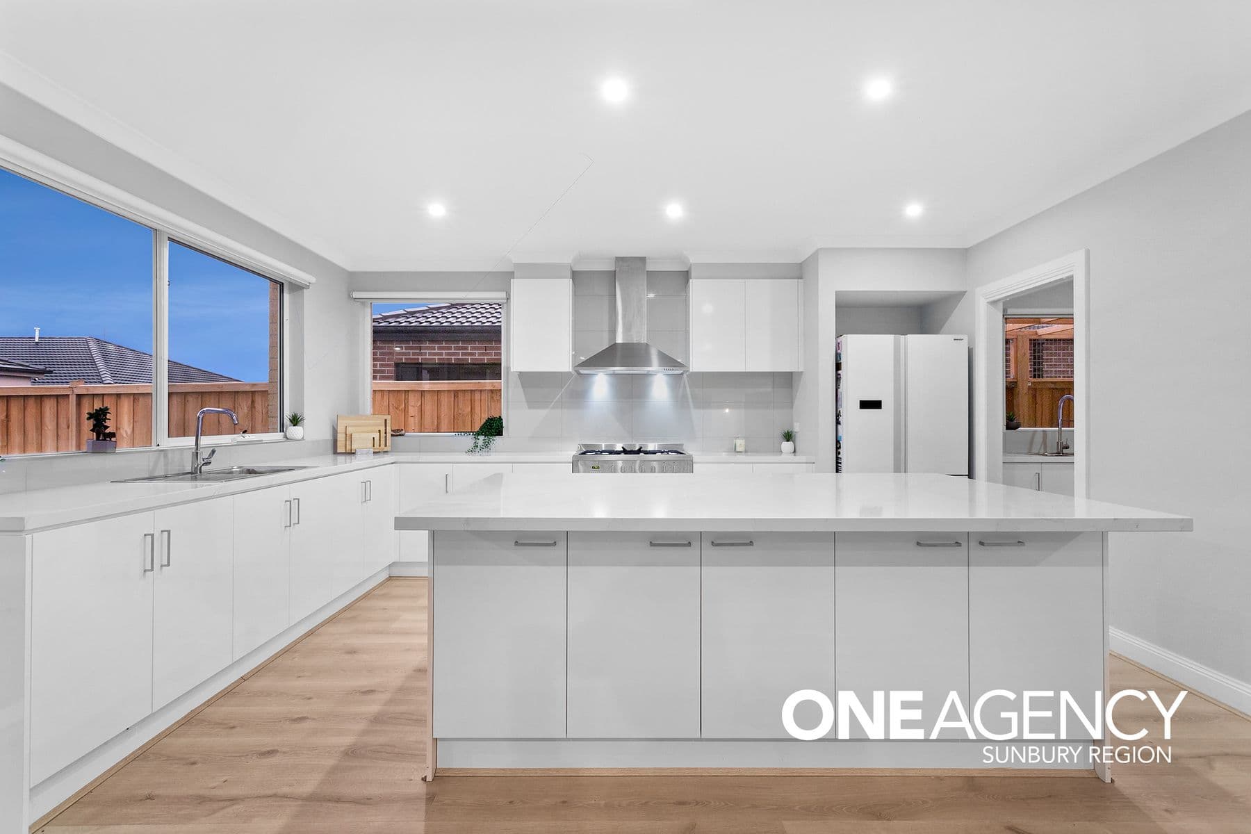 34 Light Horse Circuit, Sunbury, Sunbury - Thumbnail 7