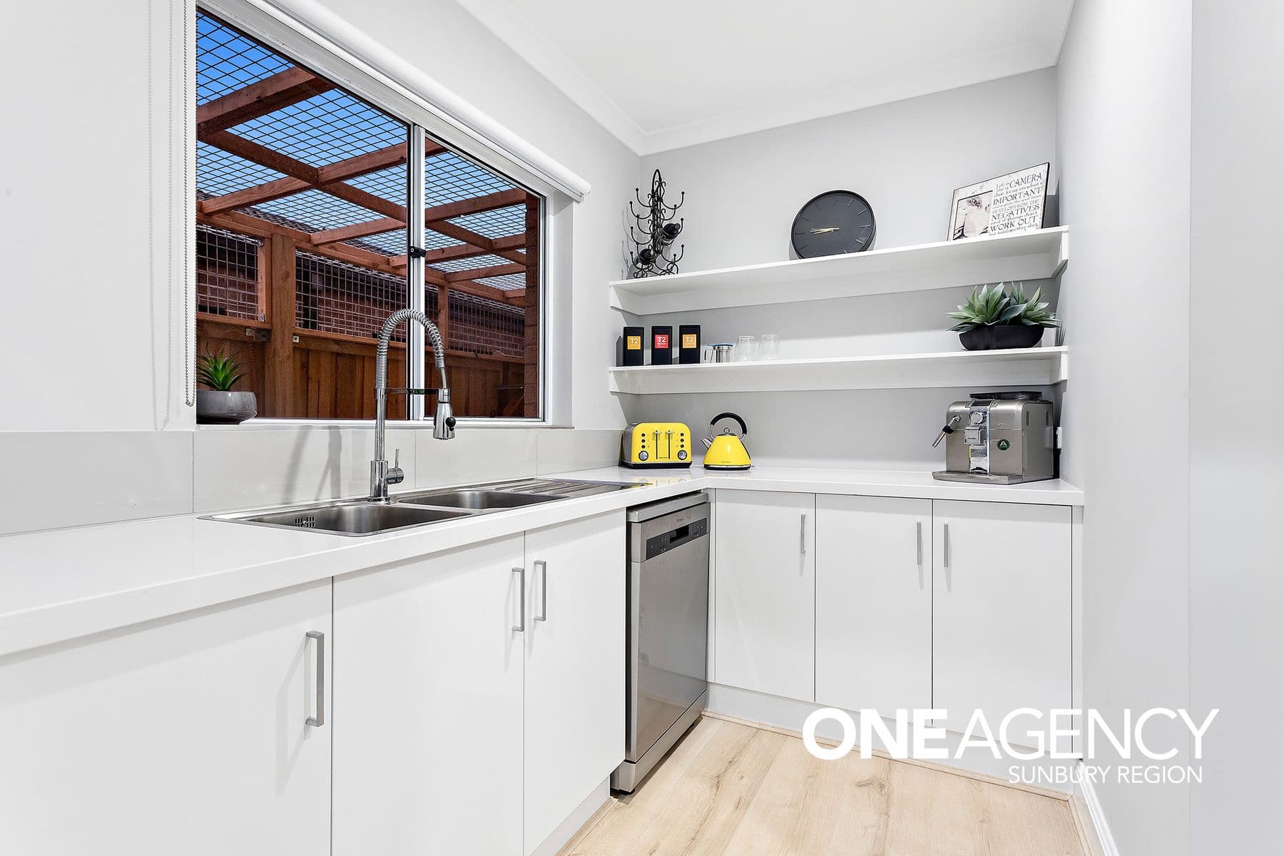 34 Light Horse Circuit, Sunbury, Sunbury - Thumbnail 8