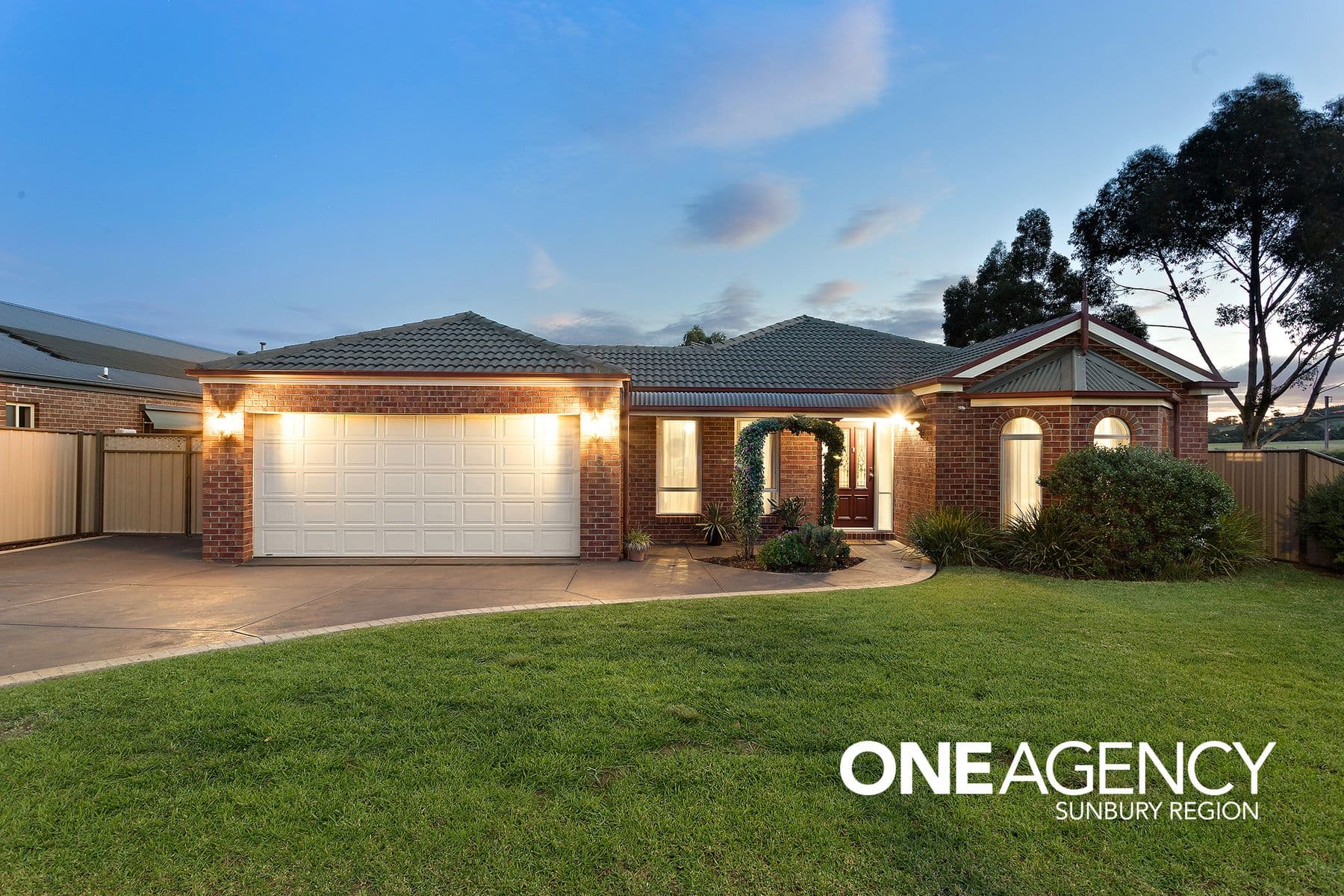 5 Lark Court, Sunbury, Sunbury - Thumbnail 2