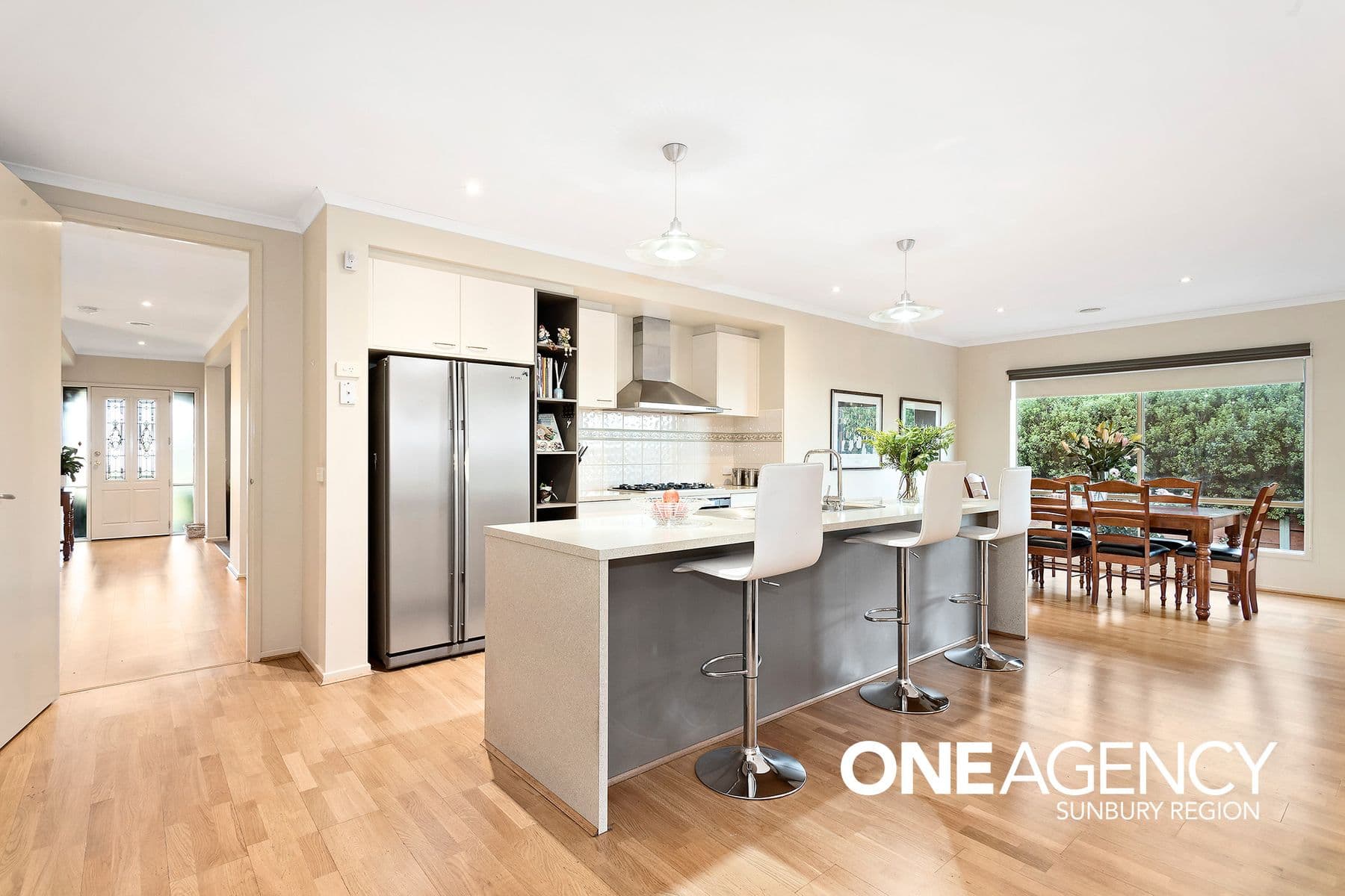 5 Lark Court, Sunbury, Sunbury - Thumbnail 5