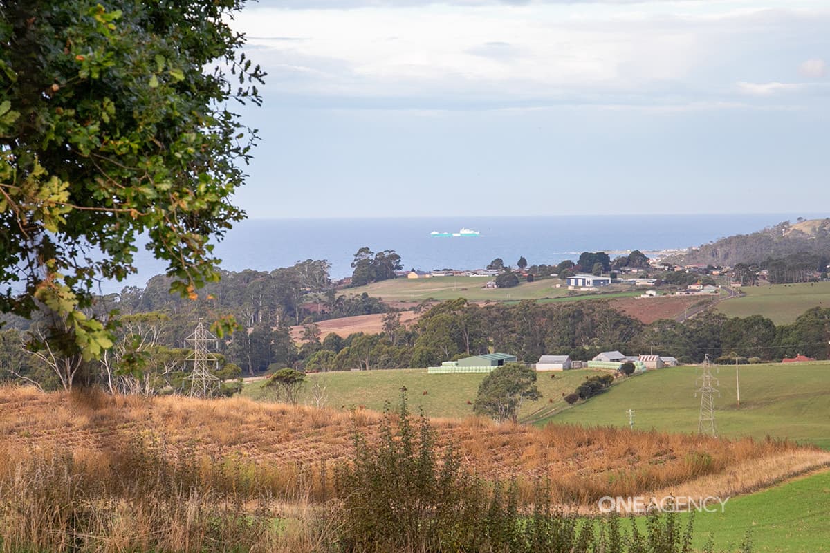 23 Dallas Road, Somerset, Somerset - Thumbnail 2